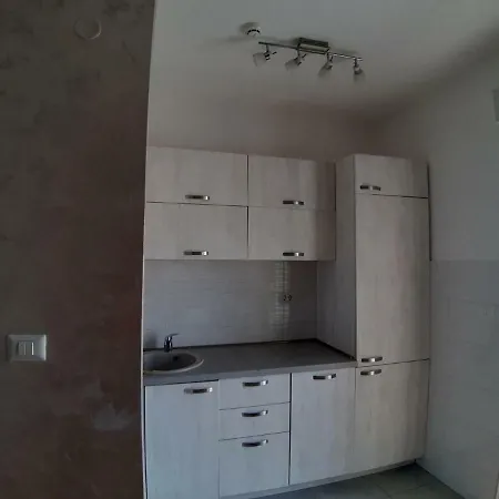 아파트 Apartman